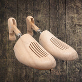 Schuhspanner - Holzschraub aus Buche | MALÖ